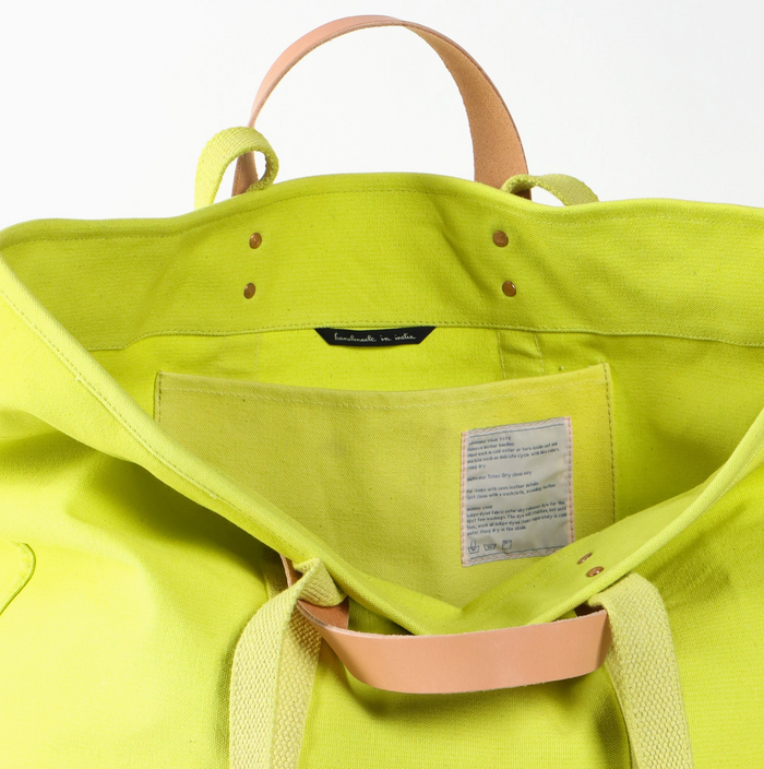 East-West Large Tote | Lime