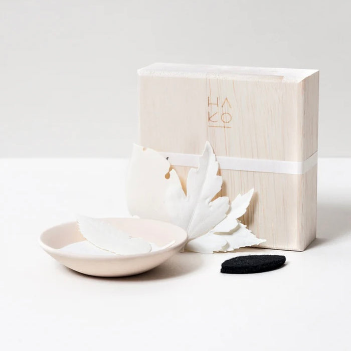 HA KO Paper Leaf Incense - Set of 6 w/ Dish