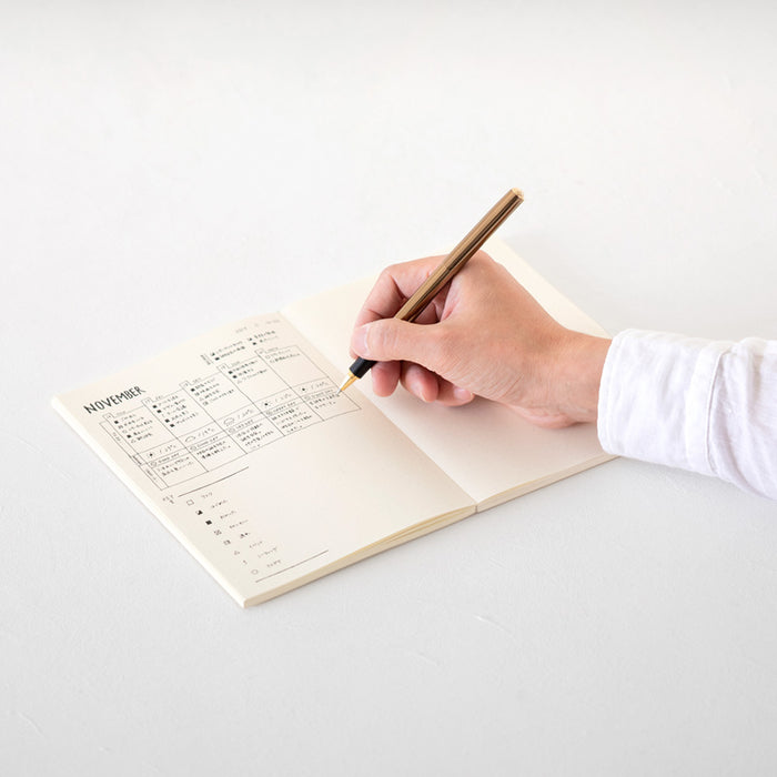 Midori MD Diary Notebook A5 - Dot Grid