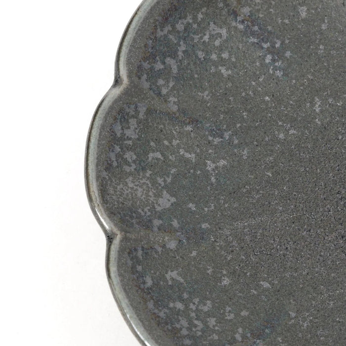 Mino Ware Mini Plate Chrysanthemum | Black