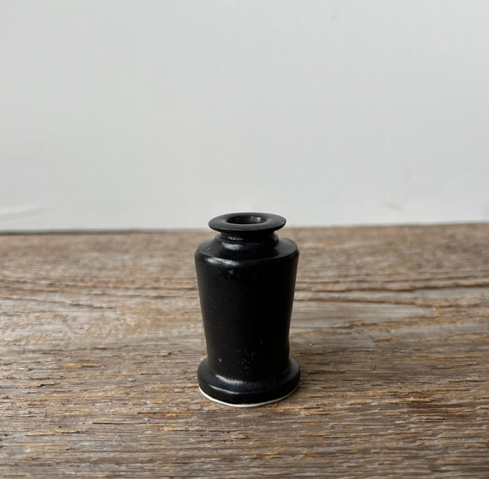 Nina Spring Pot | Black #37