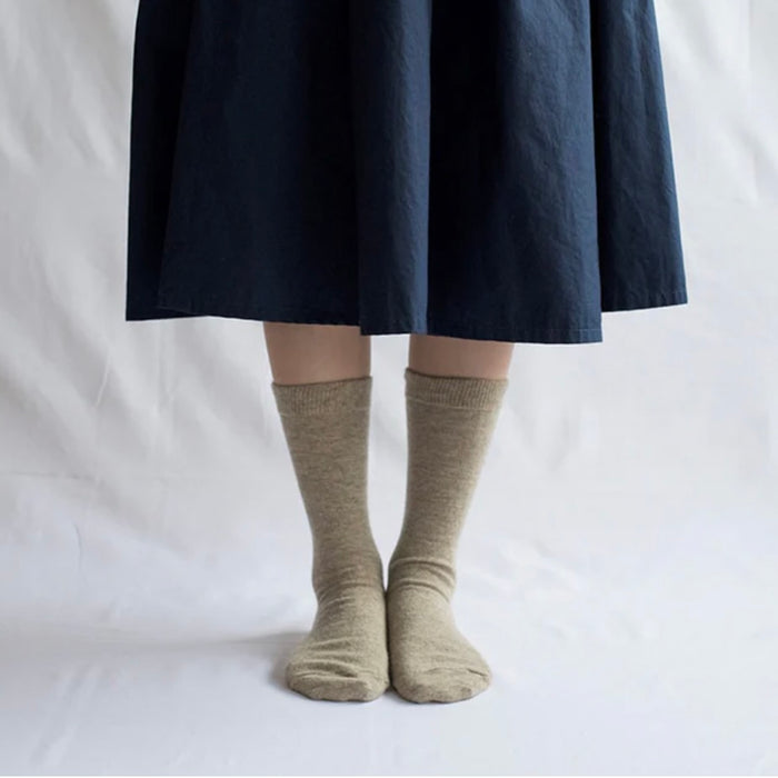 Nishiguchi Kutsushita Cashmere Wool Socks | Beige | Small Only