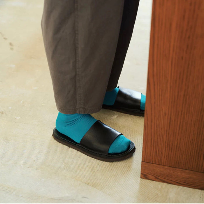 Nishiguchi Kutsushita Egyptian Cotton Plain Socks | Aquarium Blue Limited Color
