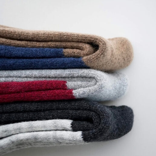 Nishiguchi Kutsushita Mohair Wool Pile Socks | Navy