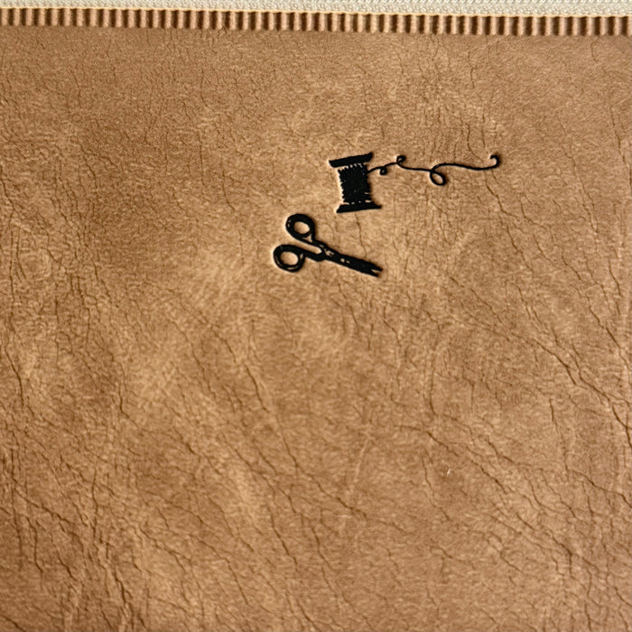 Point Flat Pen Case