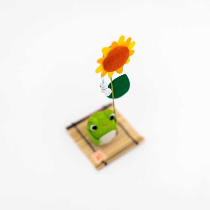 Ryukodo Frog and Sunflower Figurine