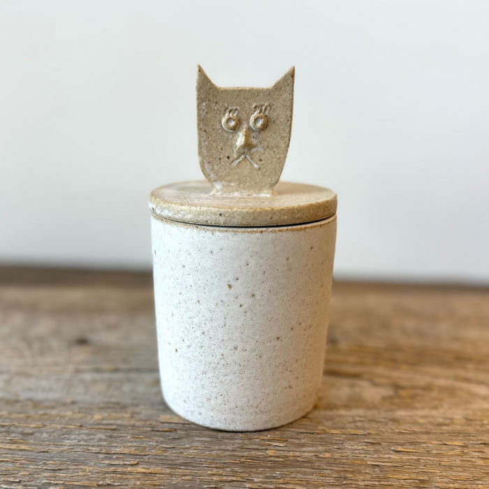 Tomoro Cat Jar